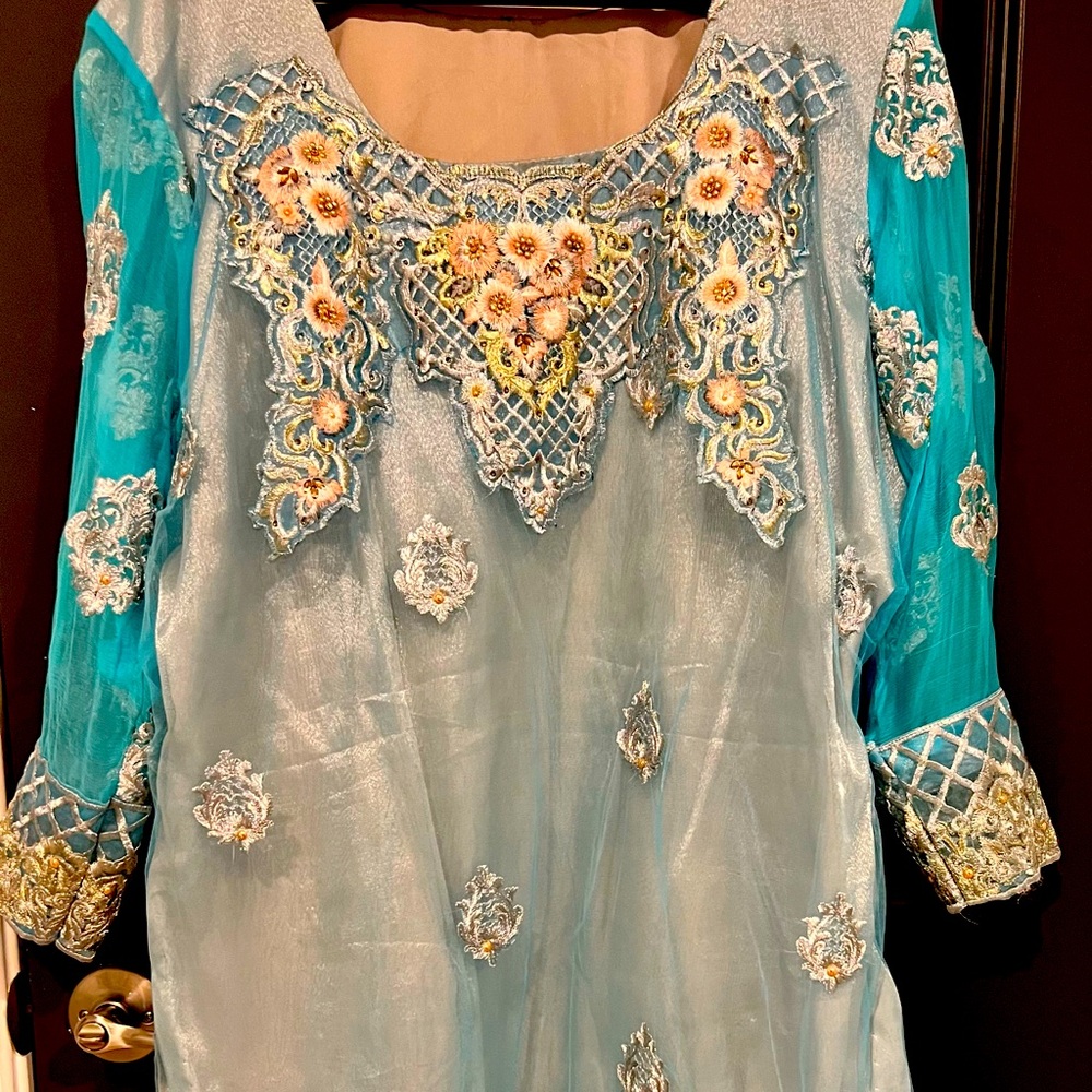 Pre-loved Exclusive Pakistani Salwar